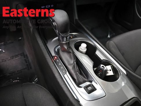 Used 2024 Chevrolet Malibu LT image 13