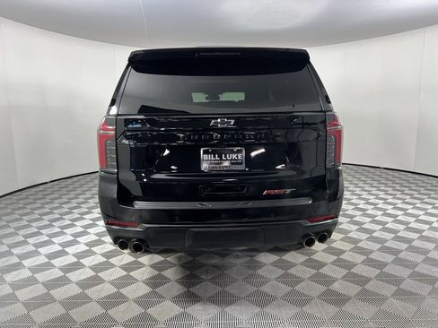 Used 2025 Chevrolet Suburban RST w/ Sun And Tow Package image 6