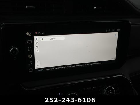 Used 2025 GMC Sierra 1500 AT4 w/ AT4 Premium Package AWD/4WD image 16