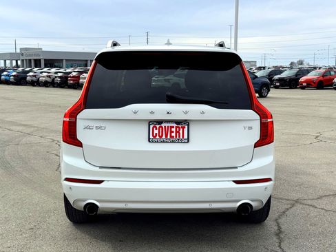 Used 2018 Volvo XC90 T5 Momentum w/ Convenience Package image 7