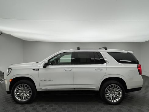 Used 2024 GMC Yukon SLT w/ SLT Luxury Package AWD/4WD image 14