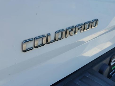 Used 2017 Chevrolet Colorado W/T w/ WT Convenience Package RWD image 29
