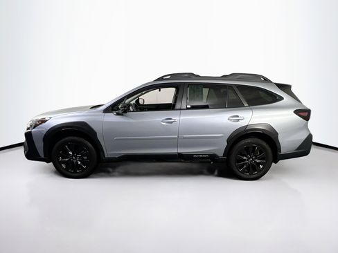 Used 2023 Subaru Outback Onyx Edition image 8