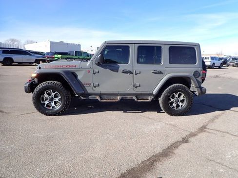 Used 2021 Jeep Wrangler Unlimited Rubicon image 2