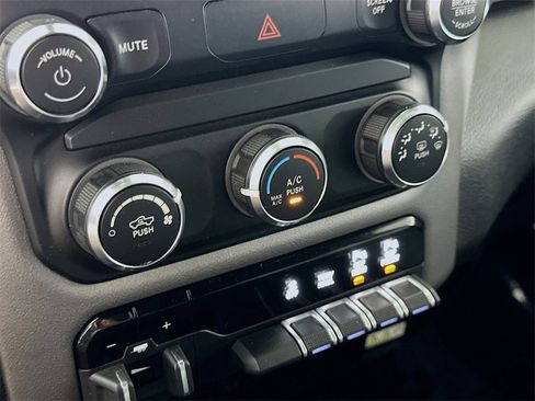 Used 2021 RAM 2500 Power Wagon image 26