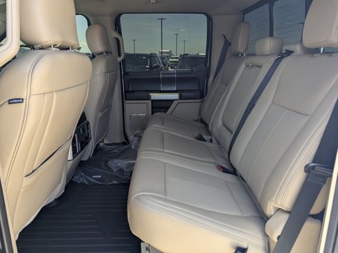Certified 2021 Ford F250 Lariat w/ Chrome Package AWD/4WD image 9