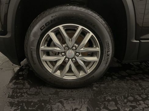 Used 2019 GMC Acadia SLE image 24