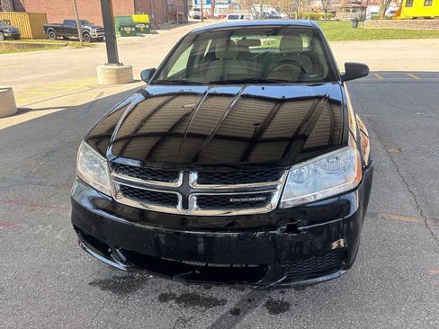 Used 2011 Dodge Avenger Express FWD image 5