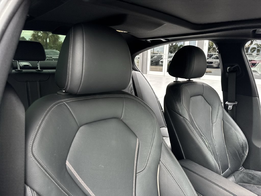 Used 2019 BMW 540i xDrive AWD/4WD image 46