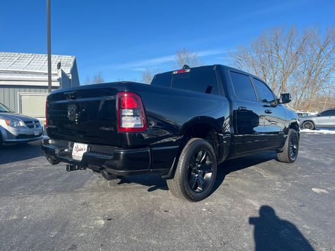 Used 2022 RAM 1500 Big Horn AWD/4WD image 3