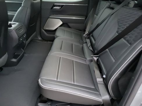 New 2024 GMC Sierra EV Denali image 4