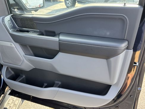 New 2025 Ford F150 Lightning Flash image 16