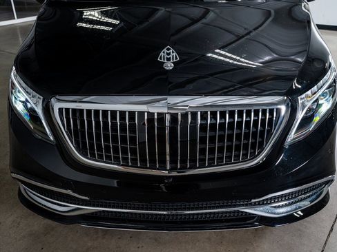 Used 2020 Mercedes-Benz Metris Passenger image 15