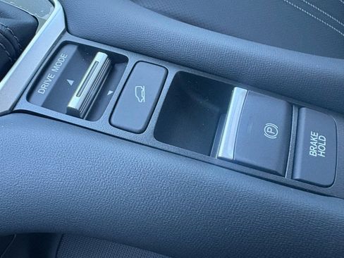 New 2026 Honda HR-V EX-L image 28