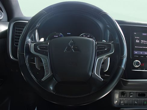 Used 2022 Mitsubishi Outlander SEL AWD/4WD image 11