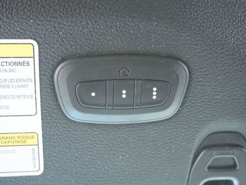 Certified 2018 Jeep Wrangler Unlimited Sahara image 52