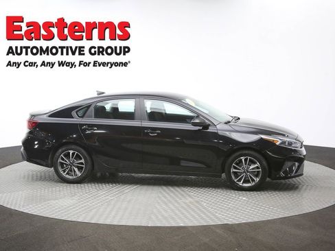Used 2023 Kia Forte LXS image 44