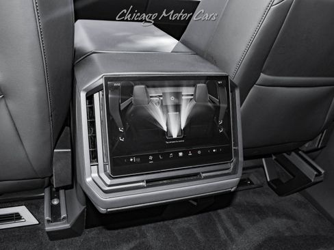 Used 2024 Tesla Cybertruck Cyberbeast image 22