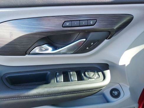 Certified 2023 GMC Terrain SLT image 16