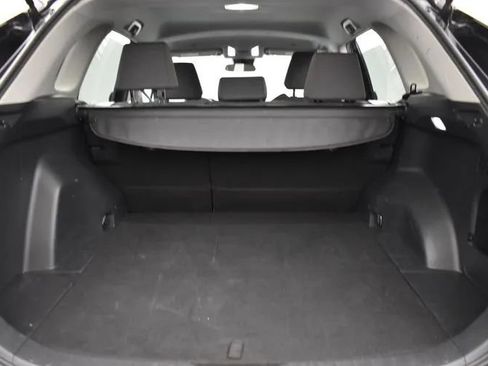 Used 2024 Toyota RAV4 XLE FWD image 16
