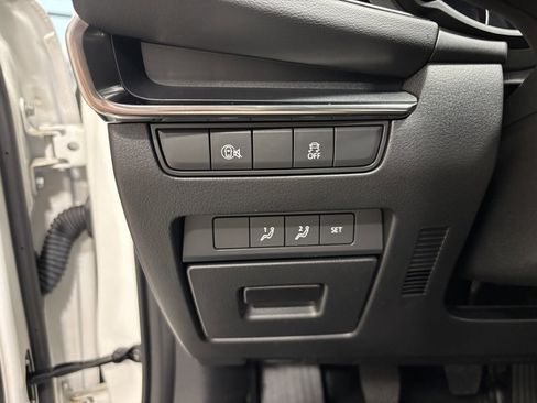 Used 2024 MAZDA MAZDA3 s image 15