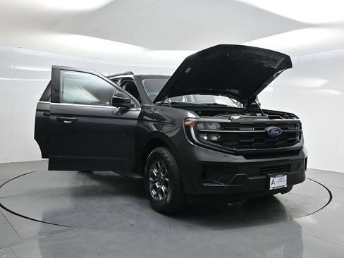 Used 2025 Ford Expedition Max Active RWD image 47