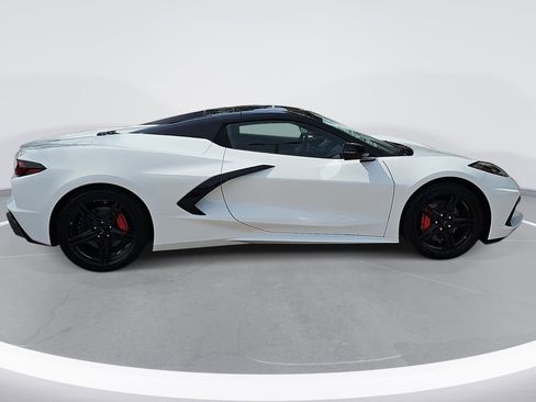 New 2026 Chevrolet Corvette Stingray Convertible w/ Battery Protection Package image 2