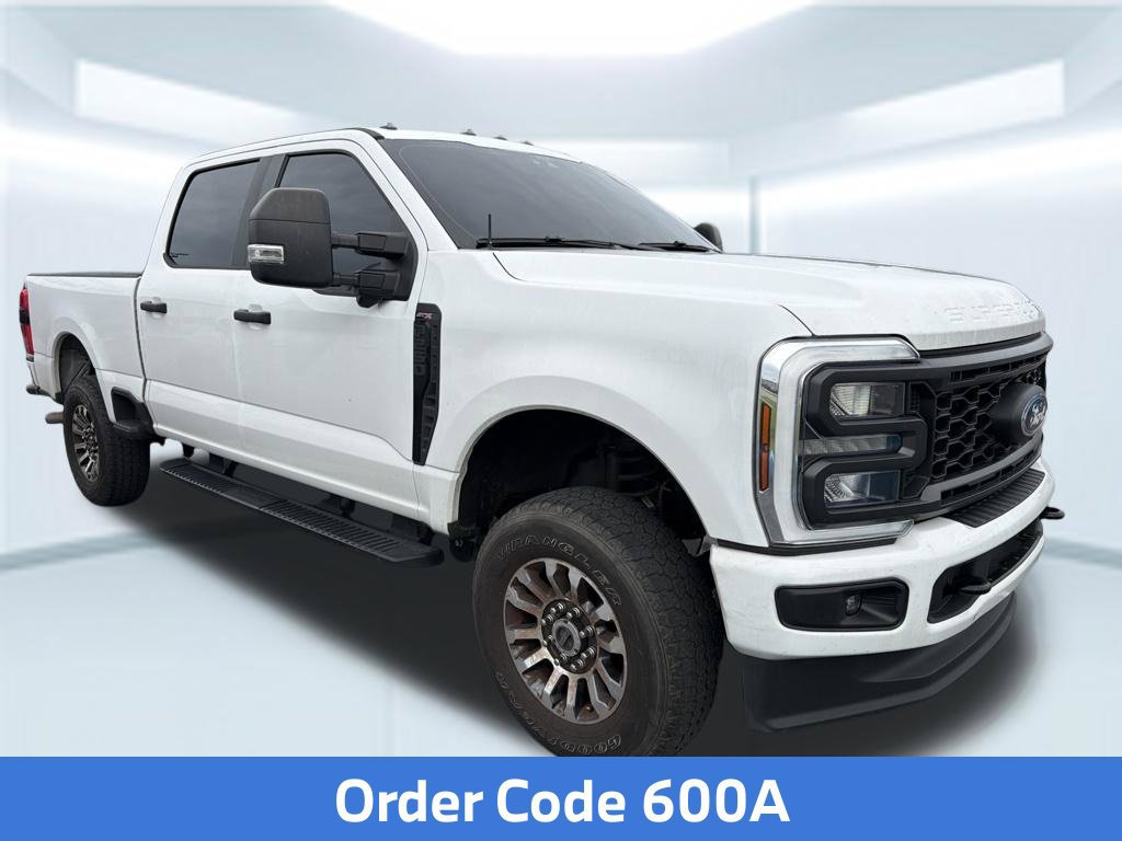 Used 2025 Ford F250 XL w/ STX Appearance Package AWD/4WD image 4