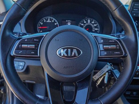 Certified 2021 Kia Seltos S image 12