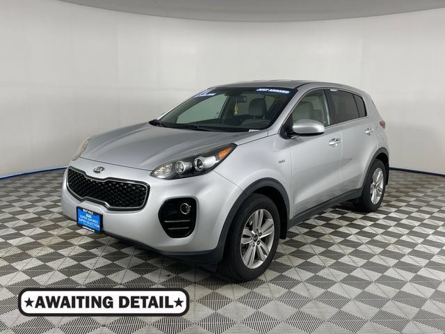 Used 2017 Kia Sportage LX AWD/4WD image 1