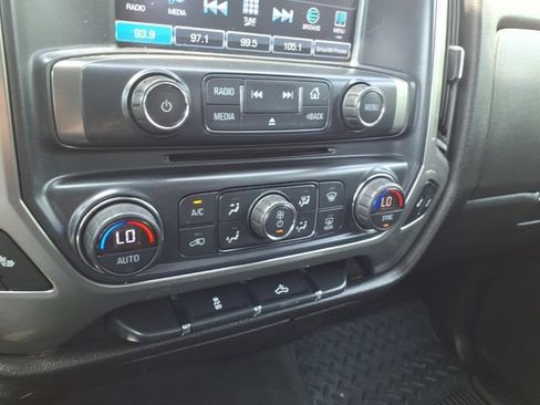 Used 2018 Chevrolet Silverado 1500 LT w/ All Star Edition AWD/4WD image 19