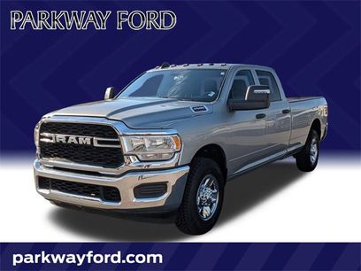 Used 2024 RAM 2500 Tradesman w/ Chrome Appearance Group