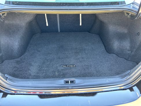 Used 2010 Nissan Altima 2.5 S image 18