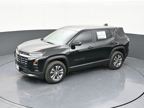 New 2026 Chevrolet Equinox LT w/ Convenience Package II AWD/4WD image 57