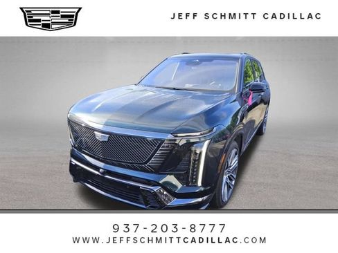 Used 2026 Cadillac Vistiq Platinum w/ LPO, Floor Liner Package AWD/4WD image 1