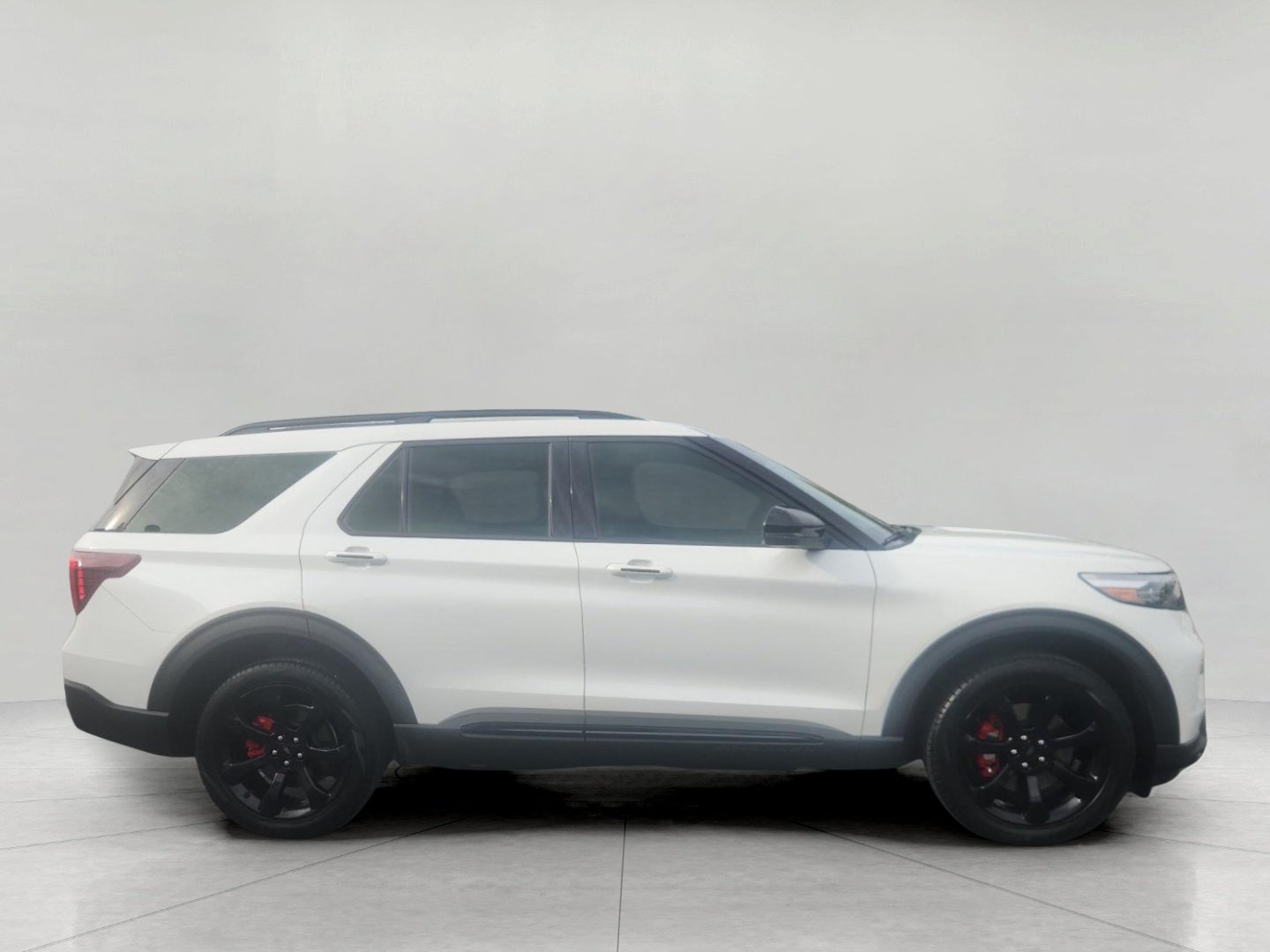 Certified 2024 Ford Explorer ST w/ Equipment Group 401A AWD/4WD image 6