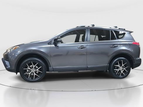 Certified 2018 Toyota RAV4 SE image 8