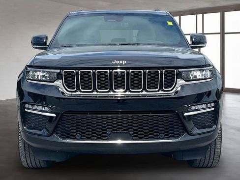 Used 2023 Jeep Grand Cherokee Limited w/ Luxury Tech Group II image 2