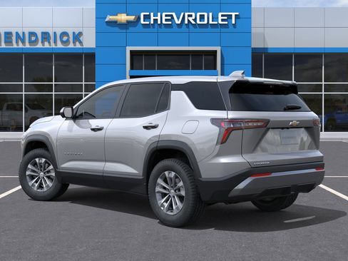New 2026 Chevrolet Equinox LT w/ Safety and Technology Package FWD image 3