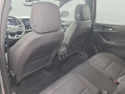 New 2026 Chevrolet Equinox LT image 12