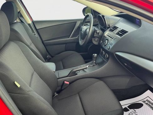Used 2013 MAZDA MAZDA3 i Touring image 16