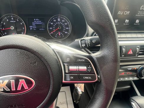 Used 2019 Kia Forte LXS FWD image 20