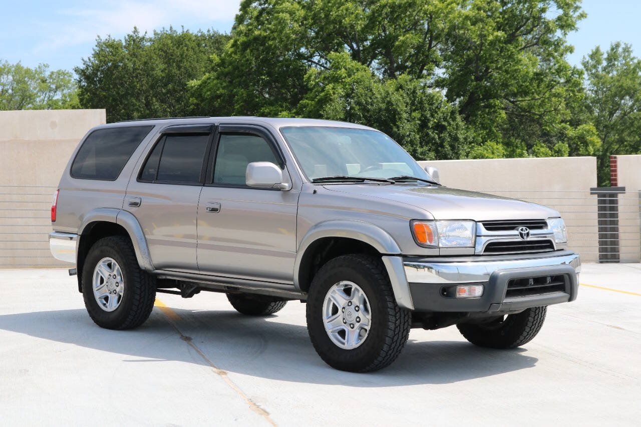 Used 2002 Toyota 4Runner SR5 AWD/4WD image 53