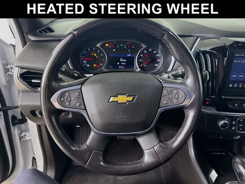 Used 2022 Chevrolet Traverse LT image 12