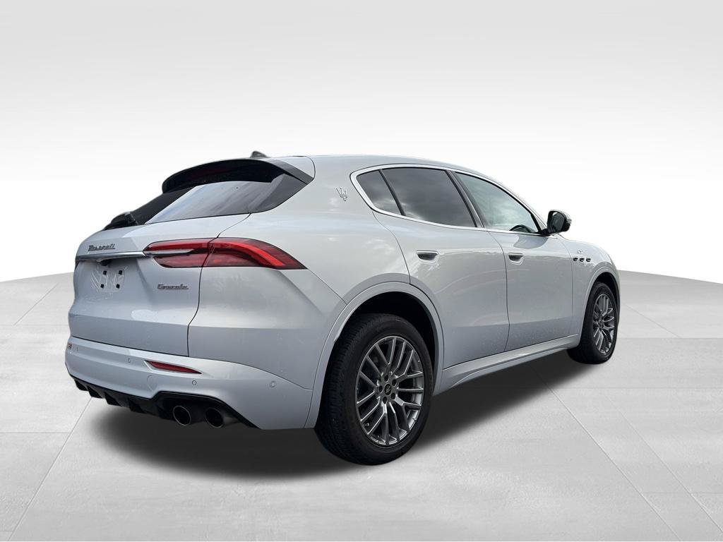 Used 2023 Maserati Grecale GT AWD/4WD image 16