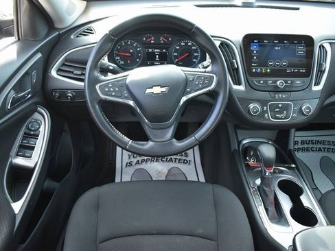 Used 2021 Chevrolet Malibu RS image 16