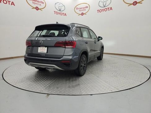 Used 2024 Volkswagen Taos S FWD image 8