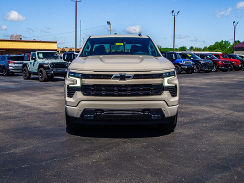 New 2026 Chevrolet Silverado 1500 RST AWD/4WD image 2