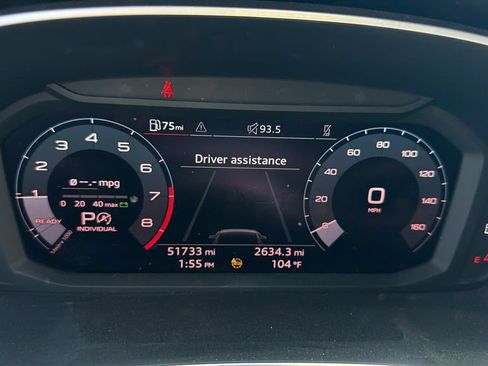 Used 2024 Audi Q3 2.0T Premium AWD/4WD image 9