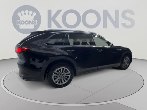 Used 2024 MAZDA CX-90 Plug-In Hybrid w/ Preferred AWD/4WD image 11